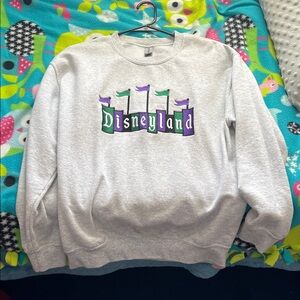 Gildan Gray Sweatshirt with Disneyland Logo